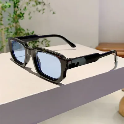 Lunettes de soleil rectangulaires rétro – image 2